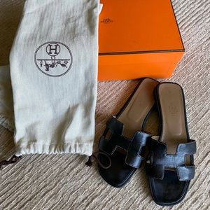 Hermes Oran Black Sandals